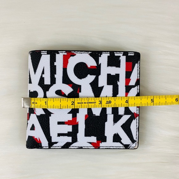 MK Men’s Cooper Billfold Wallet - Picture 10 of 11